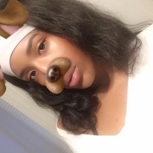 Meet your Posher, Brianna